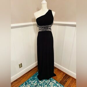 Betsy & Adam Black One Shoulder Embellished Evening Gown size 4